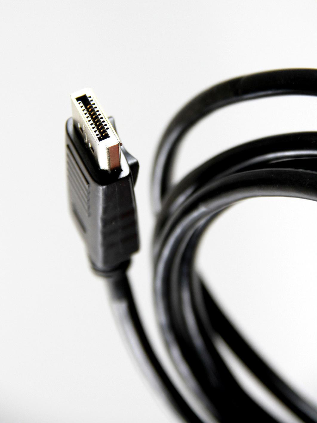 Telecom DisplayPort M —  HDMI M 1.8м