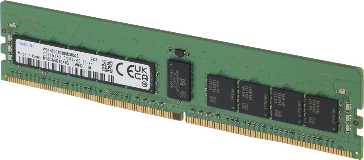 Samsung Electronics M393A4G40AB3-CWE