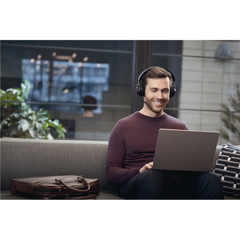 Jabra Evolve2 65 - USB-С MS Teams Stereo with Charging Stand