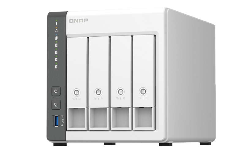 QNAP D4 (Rev. C)