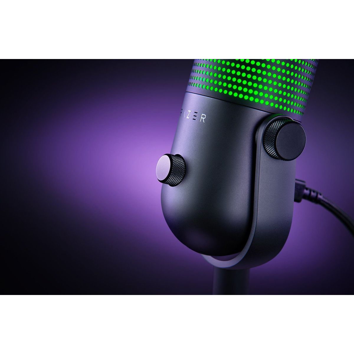Razer Seiren V3 Chroma - Black RZ19-05060100-R3M1