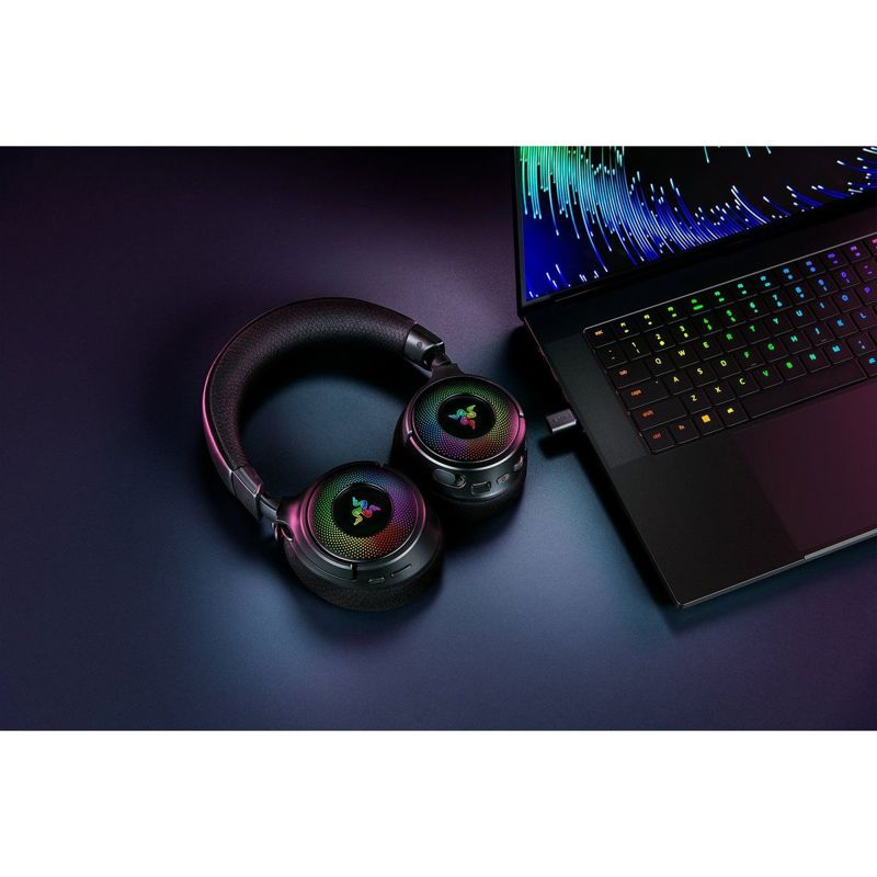 Razer Kraken V4 RZ04-05170100-R3M1