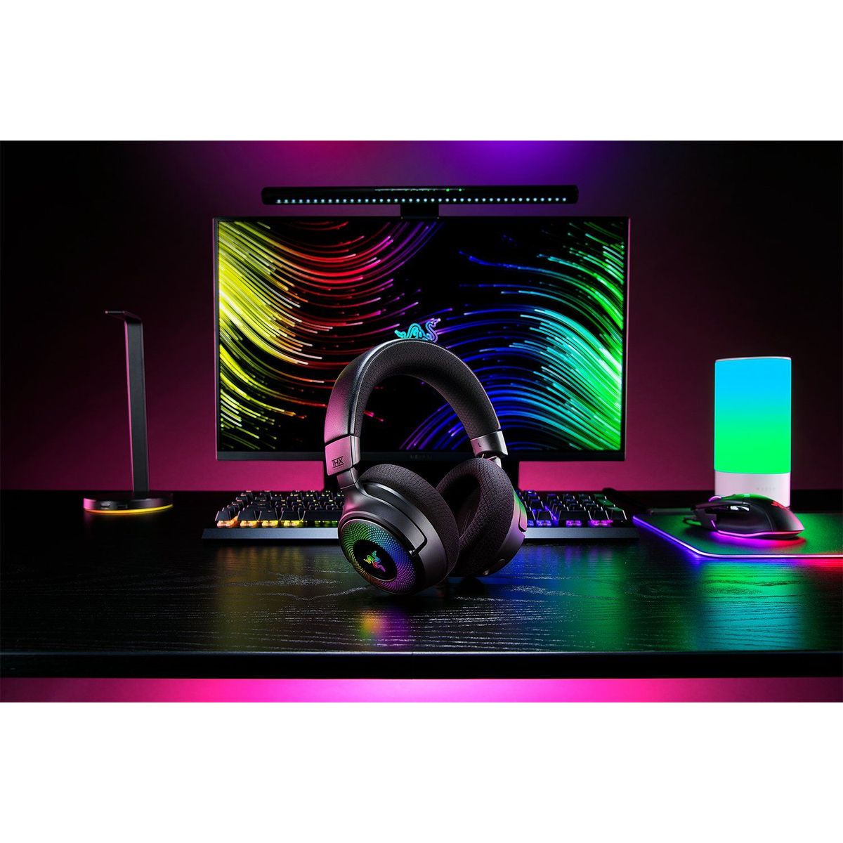Razer Kraken V4 RZ04-05170100-R3M1