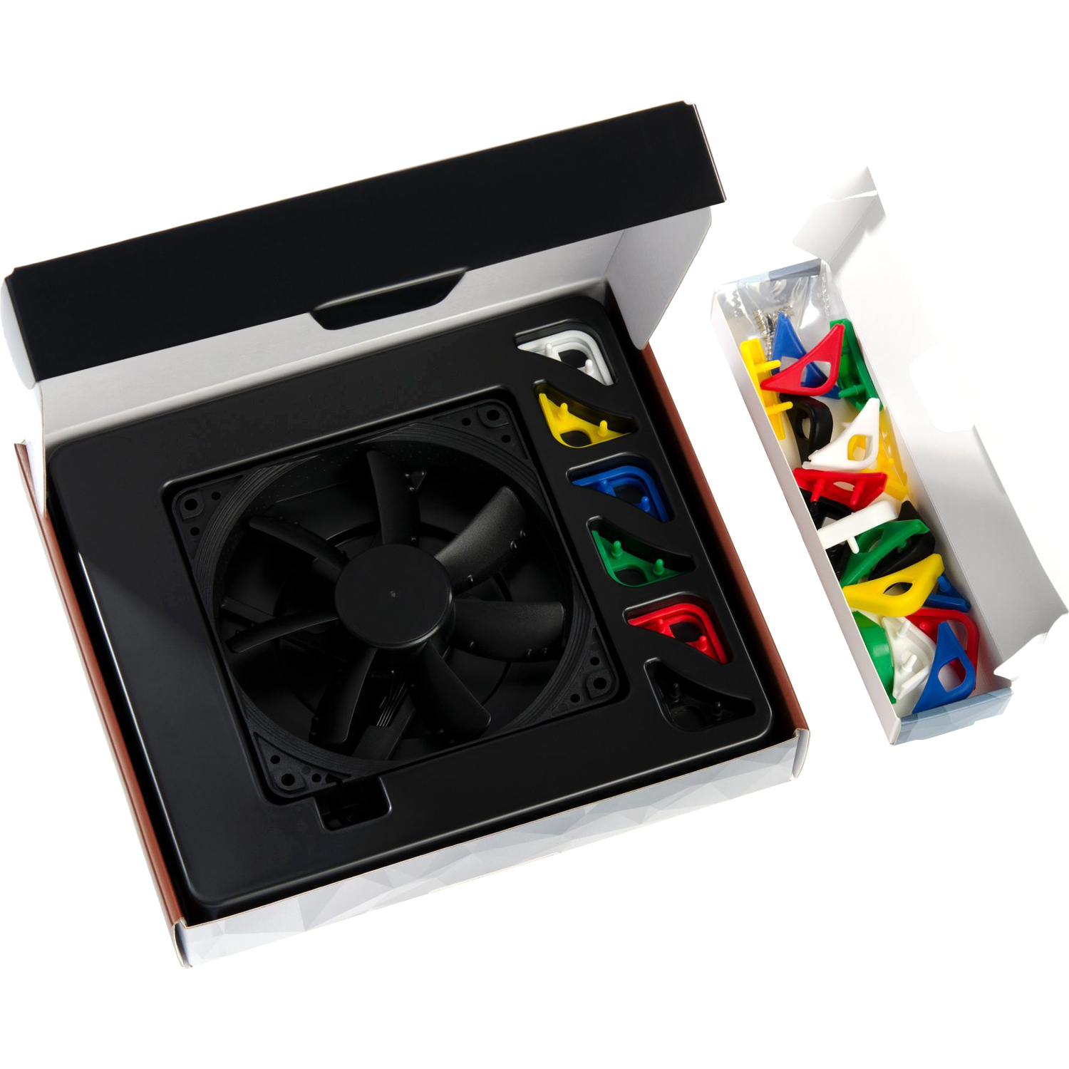 Noctua NF-S12A PWM chromax.black.swap