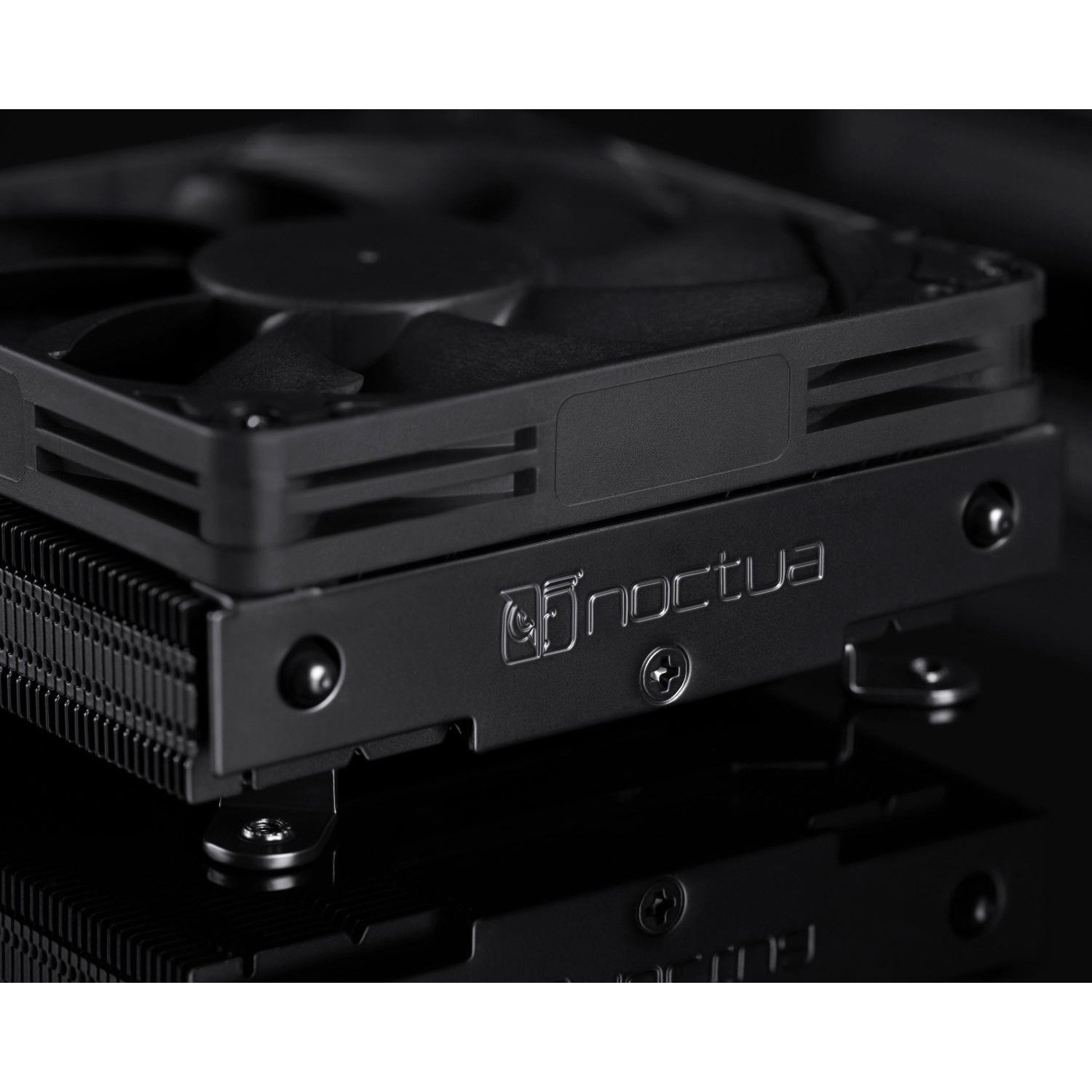 Noctua NH-L9i-17xx chromax.black