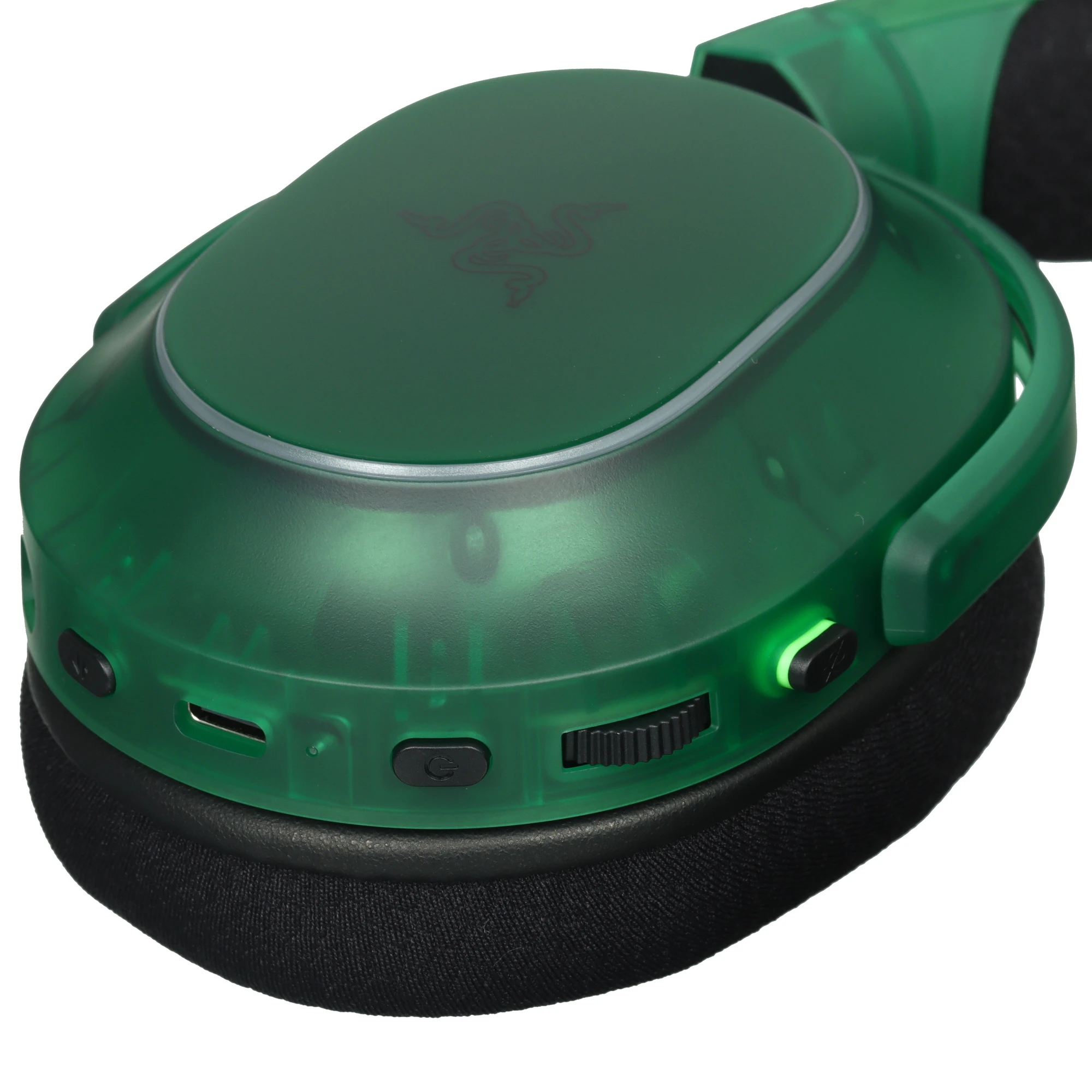 Razer Barracuda X Chroma RZ04-05220300-R3M1