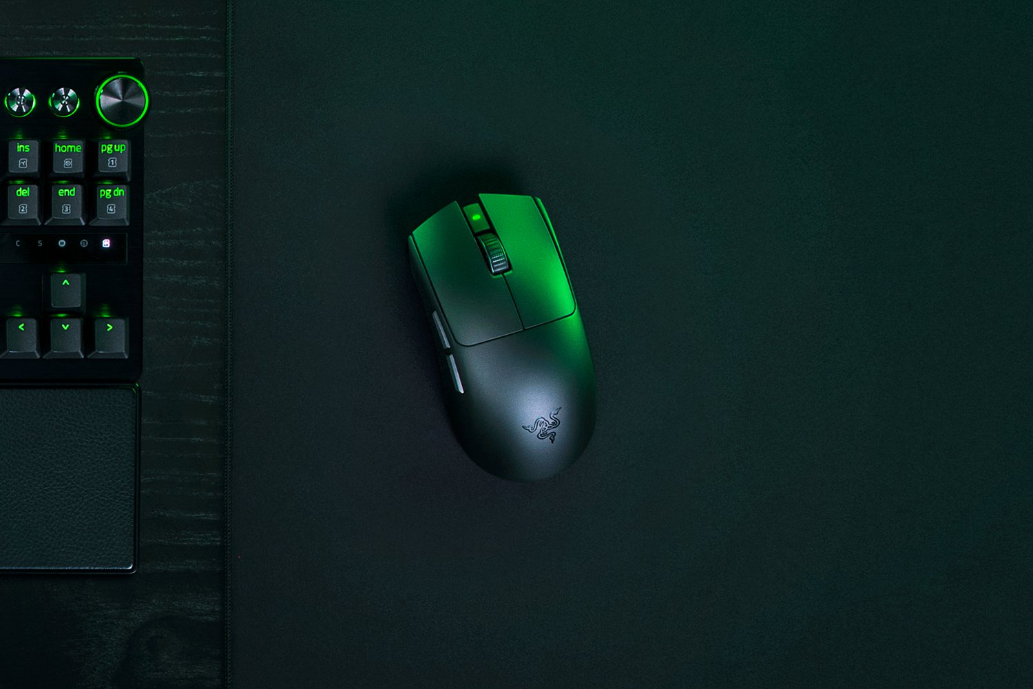 Razer Viper V4 Pro арт. RZ01-05630100-R3G1
