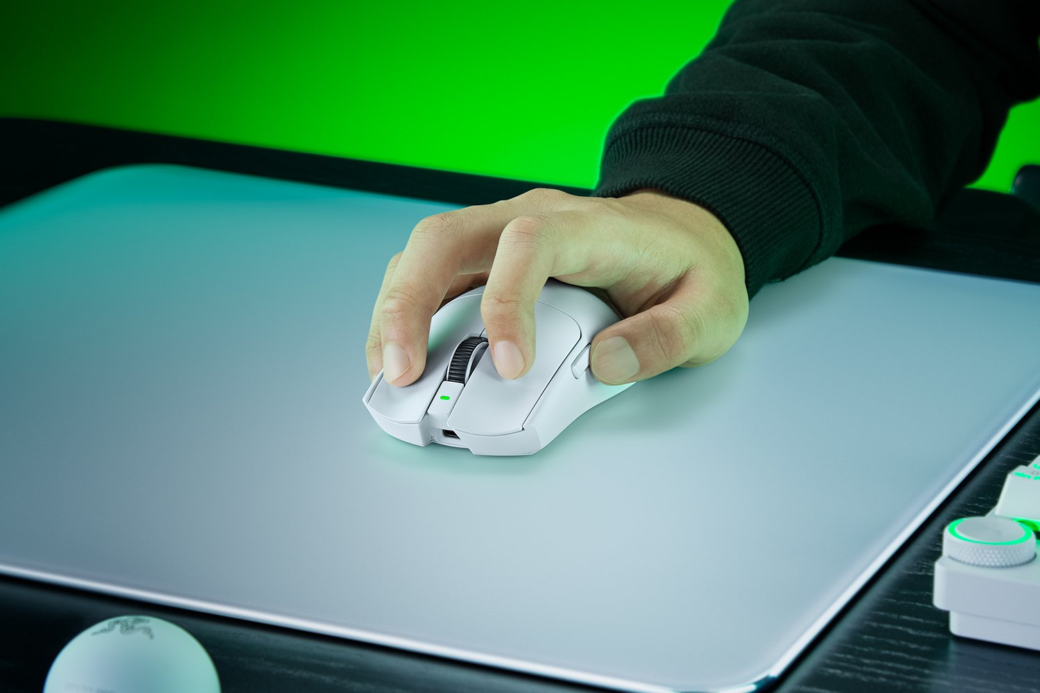 Razer Viper V4 Pro арт. RZ01-05630200-R3G1