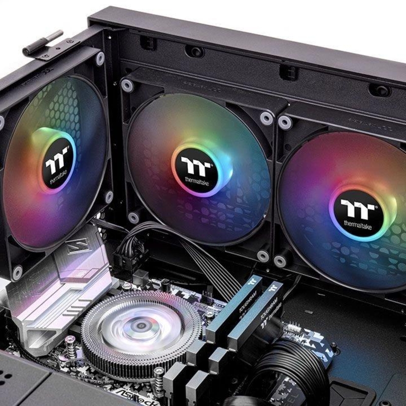 Thermaltake CL-F149-PL12SW-A