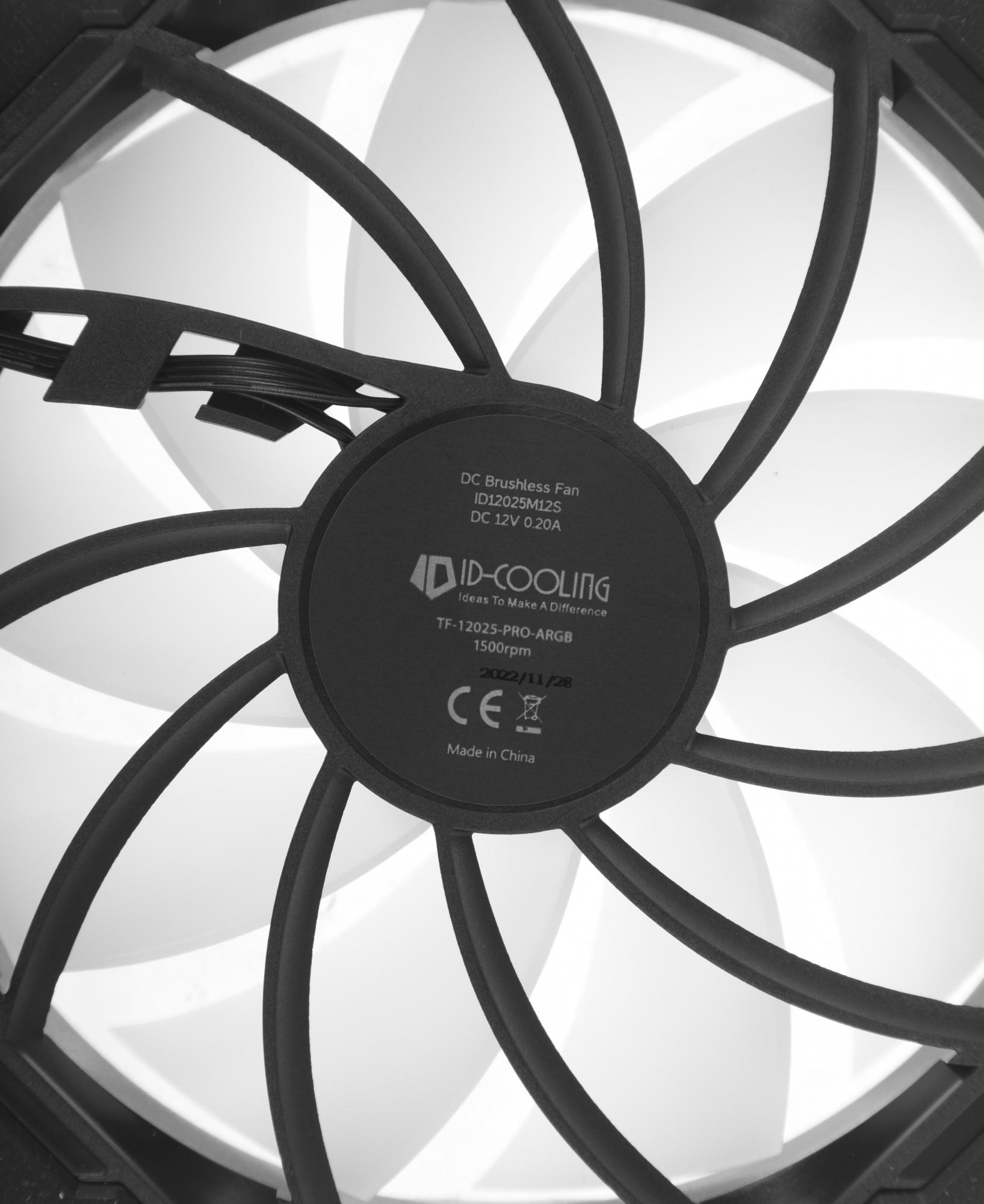 ID-COOLING SE-224-XTS ARGB
