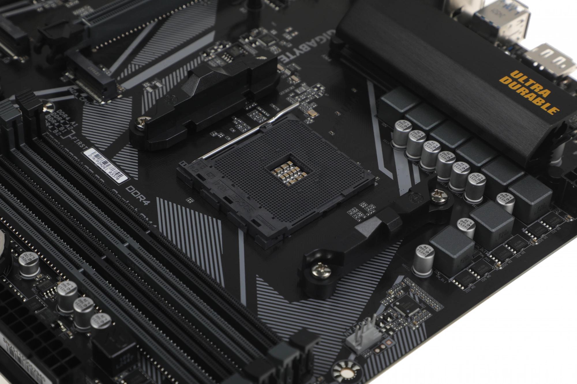 Gigabyte B550M DS3H AC R2