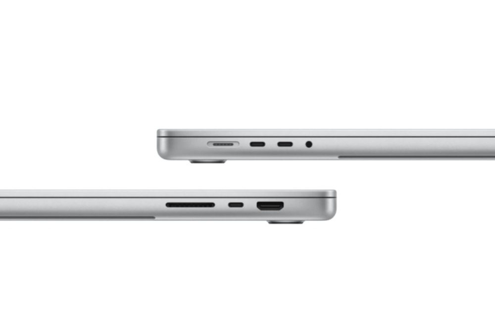 Ноутбук Apple MacBook Pro 16.2" M5 Pro (MGE44HN/A)
