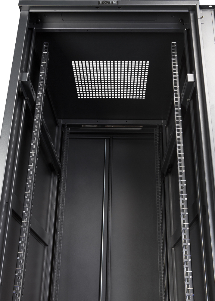 Шкаф Шкаф 19 Business, 22U 600x800, черный, передняя дверь стекло, задняя дверь распашная металл LANMASTER арт. TWT-CBB-22U-6x8-G1