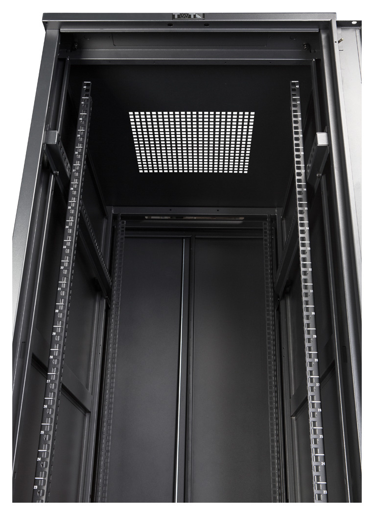 Шкаф Шкаф 19 Business, 27U 600x800, черный, передняя дв. перфорир., задняя дв. распашная перфорир. LANMASTER арт. TWT-CBB-27U-6x8-P1