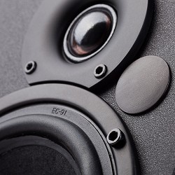 Edifier R1700 ВТ Black {2.0 Активные, 2 x 33W RMS, 85 дБА, дерево, беспроводной пульт ДУ} арт. R1700BT