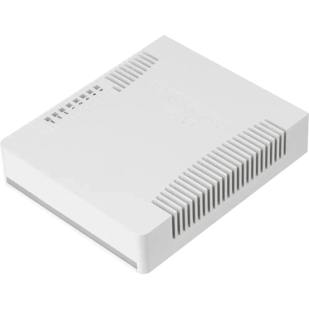 MikroTik hEX PoE with 800MHz CPU, 128MB RAM, 5x Gigabit LAN (four with PoE out), SFP, USB, RouterOS L4, plastic case and PSU арт. RB960PGS