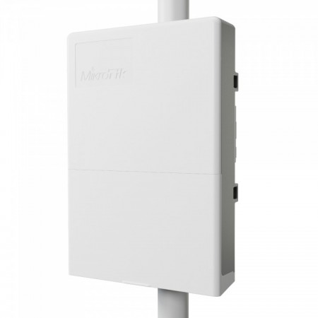 коммутатор Mikrotik netFiber 9 outdoor switch