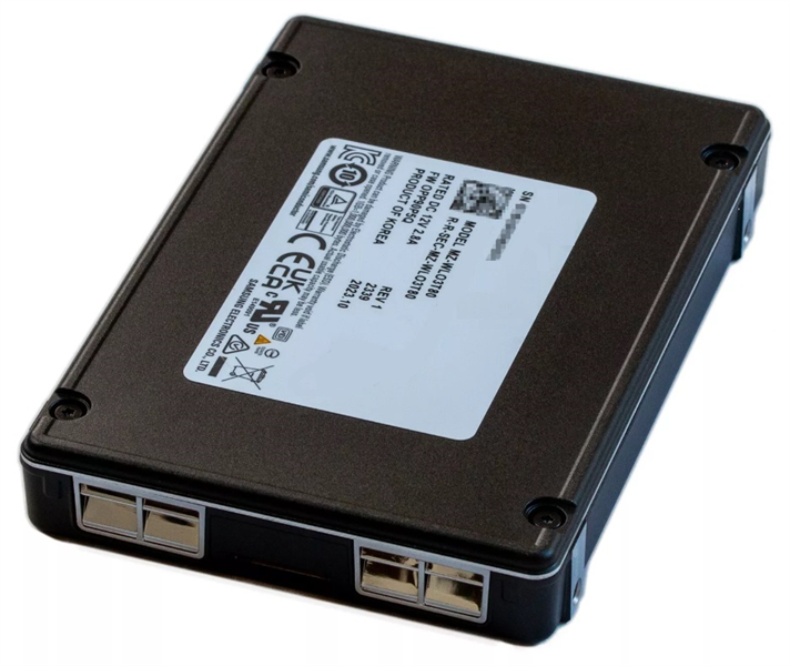 Samsung Enterprise SSD, 2.5(SFF/U.3) 15mm, PM1743, 7680GB, NVMe PCIe 5.0 1x4, DP 2x2, R14000/W6000Mb/s, IOPS(R4K) 2500K/300K, MTBF 2,5M, 1DWPD/5Y, TBW 14016TB, OEM