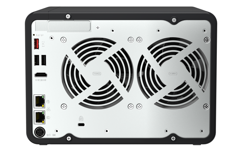 QNAP SMB QC 2GhzCPU/8Gb/upto 6HDD, up to 22 with TL-D800C/SATA(3,5" 2,5")/ 2xUSB3.2 2xUSB2.0/1xHDMI/1xExp.slot/2x2,5Gb/iSCSI/1xPS/3YW TS-664-8G-EU-RU