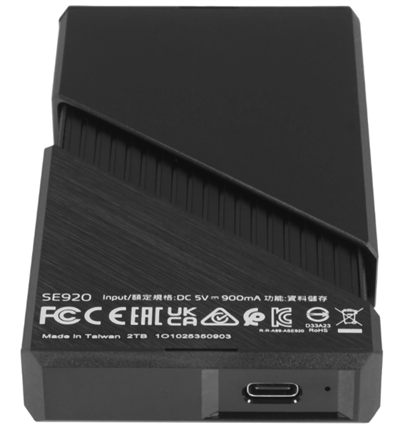 External SSD ADATA 2TB USB 4.0 (USB 40Gbps) R3800/W3700MB/s 3D NAND COLOR BOX black арт. SE920-2TCBK